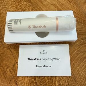 Therabody TheraFace Depuffing Wand - Cream and Gold (Never used)